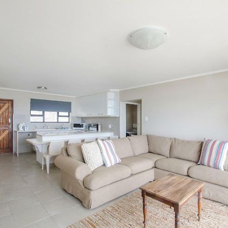 Herolds Bay Accommodation - Hiers Ons Weer Downstairs Exterior photo